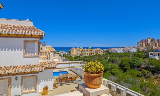 Videresalg - Fritliggende villa -
Torrevieja - La Mata