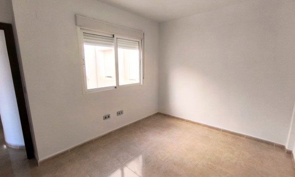 Videresalg - Lejlighed lejlighed -
Benijofar