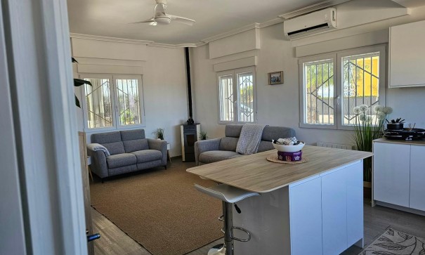 Herverkoop - Vrijstaande Villa -
La Marina