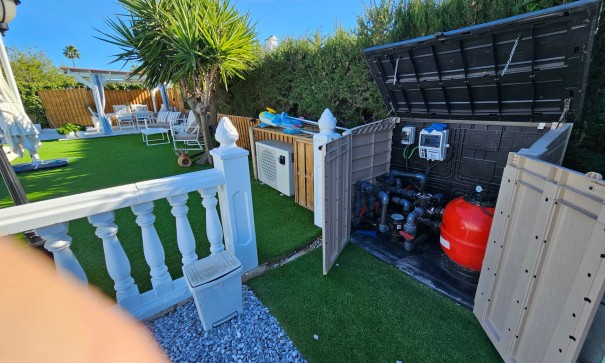 Herverkoop - Vrijstaande Villa -
La Marina