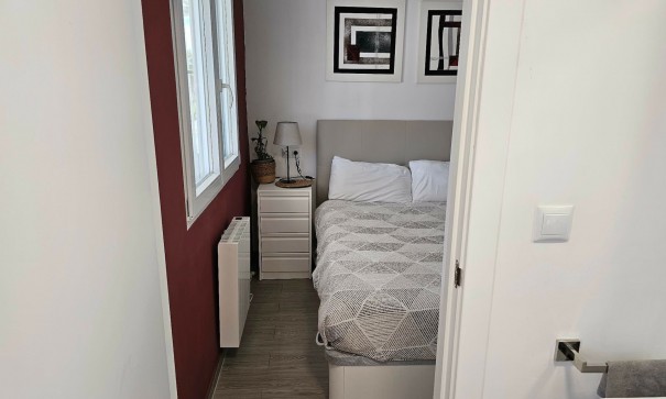 Herverkoop - Vrijstaande Villa -
La Marina