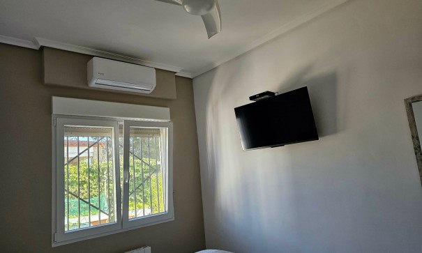 Herverkoop - Vrijstaande Villa -
La Marina