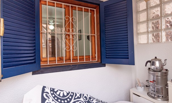 Sprzedaż - Apartament mieszkanie -
Torrevieja - El chaparral