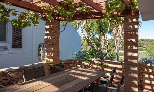 Återförsäljning - Villa i parhus -
Villamartín - Fortuna