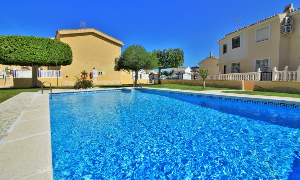 Återförsäljning - Lägenhet lägenhet -
Villamartín