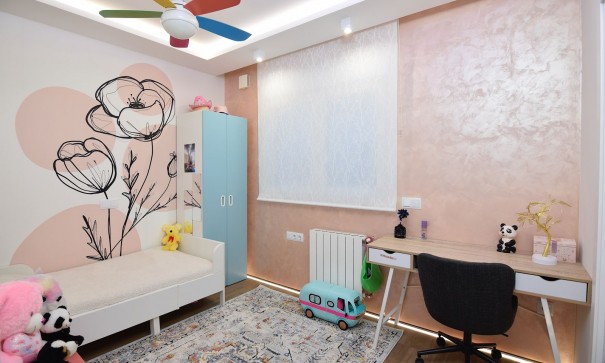 Herverkoop - Stadswoning -
La Florida