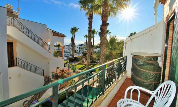 Återförsäljning - Radhus -
Villamartín - PAU 8