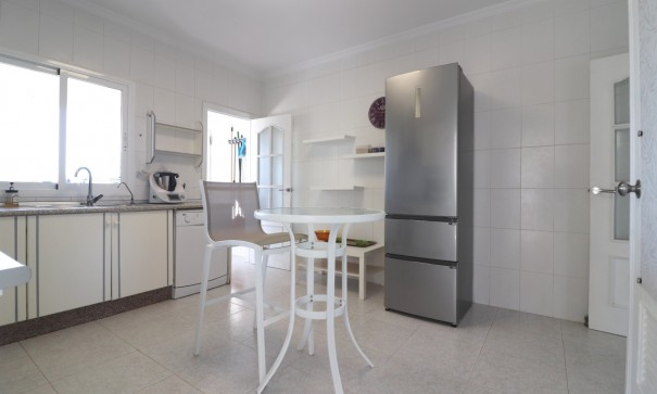 Återförsäljning - Fristående villa -
Algorfa - Lomas de La Juliana