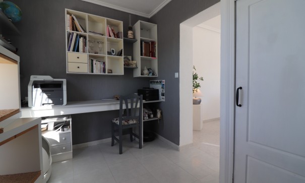 Återförsäljning - Fristående villa -
Algorfa - Lomas de La Juliana