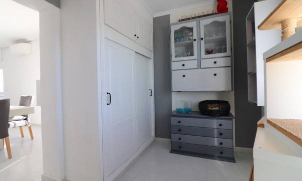 Återförsäljning - Fristående villa -
Algorfa - Lomas de La Juliana