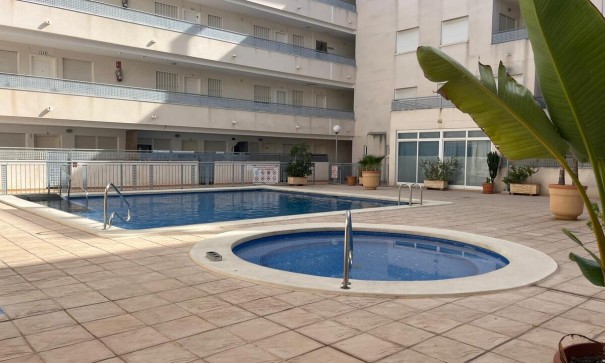 Videresalg - Lejlighed lejlighed -
Almoradí