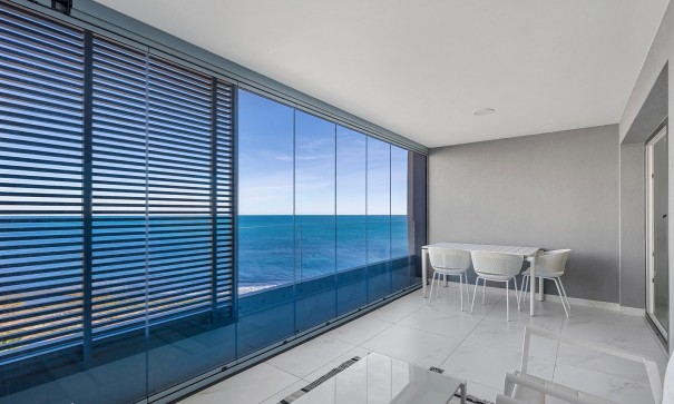 Resale - Wohnung Appartement -
Torrevieja - Punta Prima