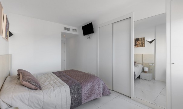 Resale - Wohnung Appartement -
Torrevieja - Punta Prima