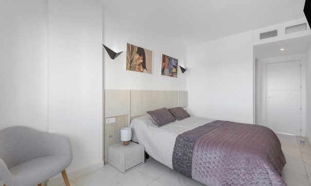 Resale - Wohnung Appartement -
Torrevieja - Punta Prima