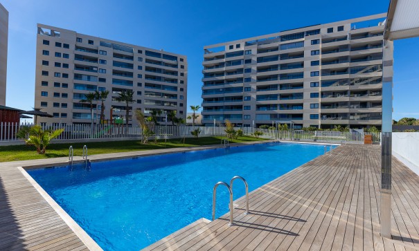 Resale - Wohnung Appartement -
Torrevieja - Punta Prima
