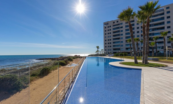 Resale - Wohnung Appartement -
Torrevieja - Punta Prima