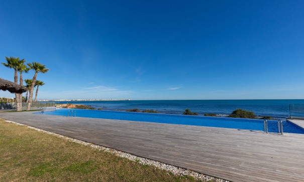 Resale - Wohnung Appartement -
Torrevieja - Punta Prima