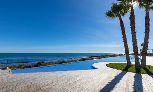 Resale - Wohnung Appartement -
Torrevieja - Punta Prima