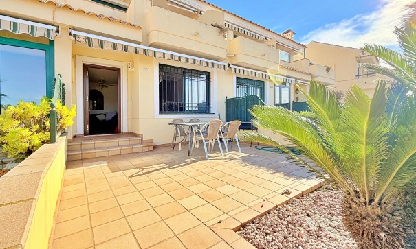 Resale - Stadthaus -
Orihuela - Orihuela Costa