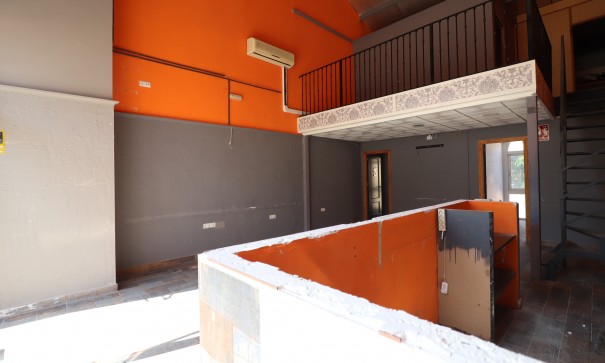 Revente - Commercial -
Algorfa - La Finca Golf Resort