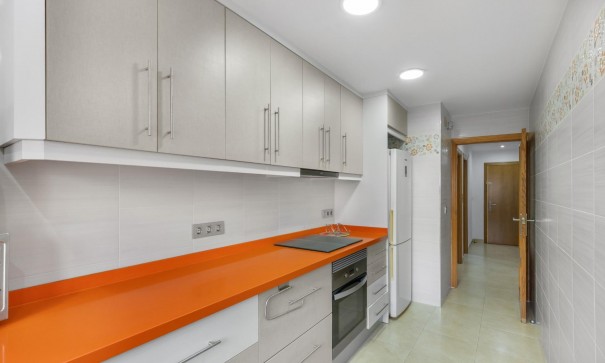 Återförsäljning - Lägenhet lägenhet -
Torrevieja - torrevieja