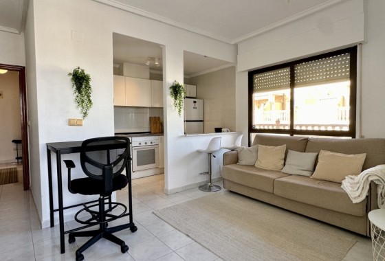 Herverkoop - Appartement / Flat -
Torrevieja