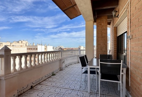 Herverkoop - Appartement / Flat -
Torrevieja