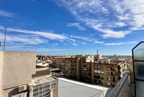 Herverkoop - Appartement / Flat -
Torrevieja