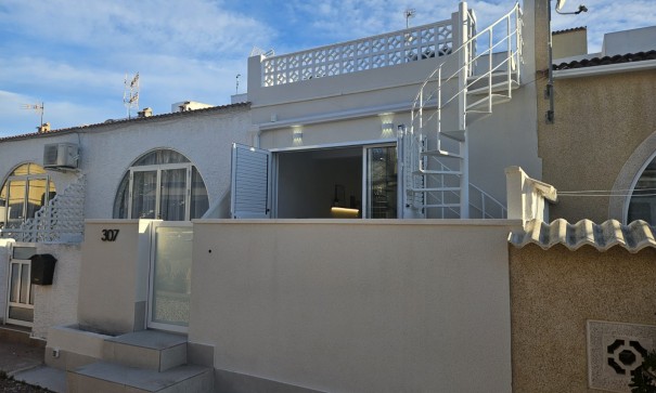 Resale - Wohnung Appartement -
Torrevieja - El chaparral