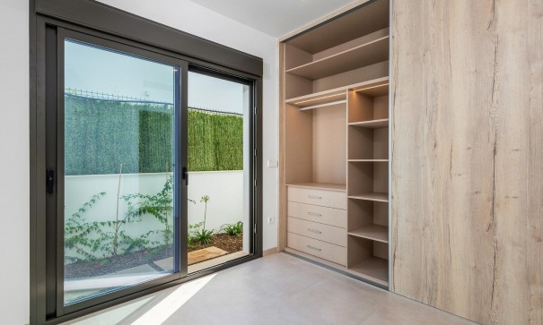 Nybyggeri - Fritliggende villa -
San Javier - Parque del doce