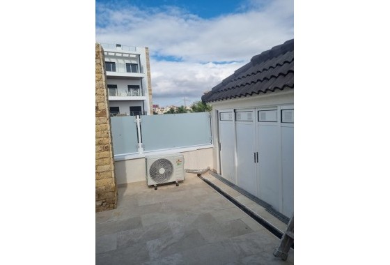 Herverkoop - Appartement / Flat -
Orihuela Costa