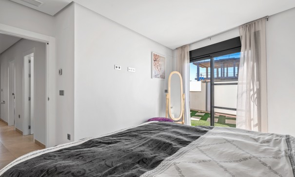 Videresalg - Fritliggende villa -
Los Alcazares - Euro Roda