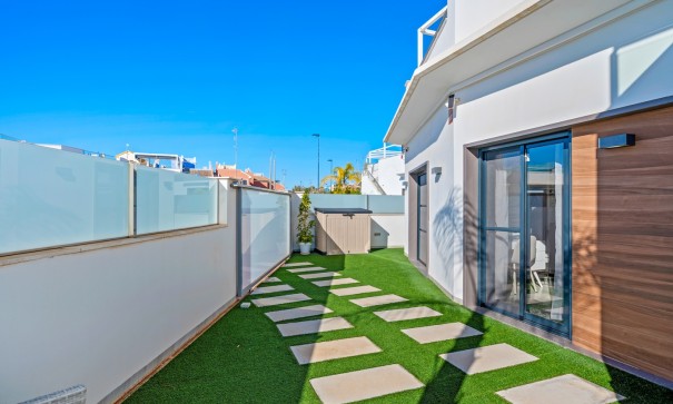 Videresalg - Fritliggende villa -
Los Alcazares - Euro Roda