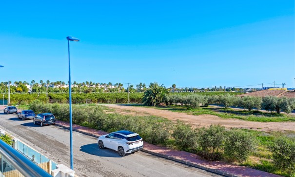 Videresalg - Fritliggende villa -
Los Alcazares - Euro Roda