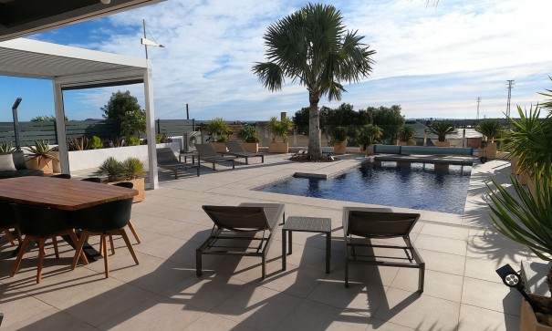 Resale - Freistehende Villa -
Algorfa - La Finca Golf