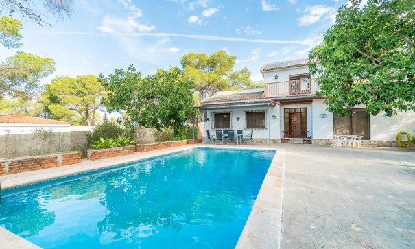 Herverkoop - Stadswoning -
Pilar de la Horadada - Pinar de Campoverde