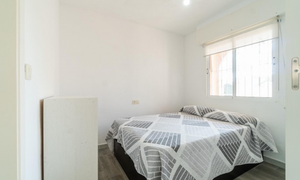 Resale - Wohnung Appartement -
Torrevieja - Los balcones