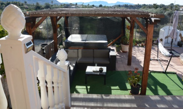 Videresalg - Fritliggende villa -
Abanilla