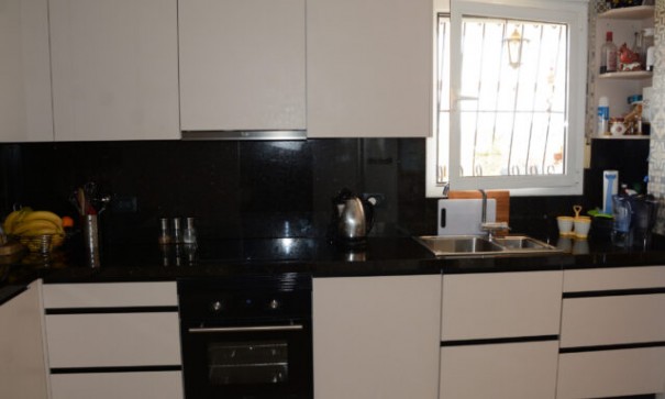 Videresalg - Fritliggende villa -
Abanilla