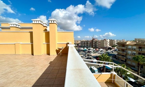 Herverkoop - Apartement Flat -
Orihuela Costa - Aguamarina