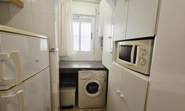 Herverkoop - Apartement Flat -
Torrevieja - Parque de las Naciones