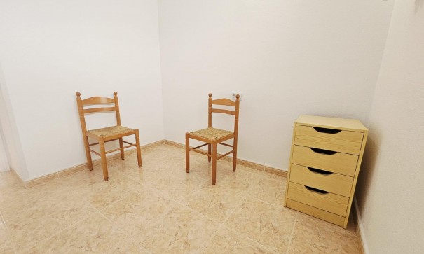 Herverkoop - Apartement Flat -
Torrevieja - Parque de las Naciones