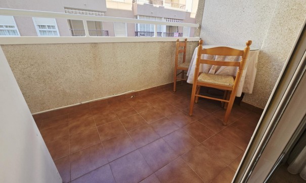 Herverkoop - Apartement Flat -
Torrevieja - Parque de las Naciones