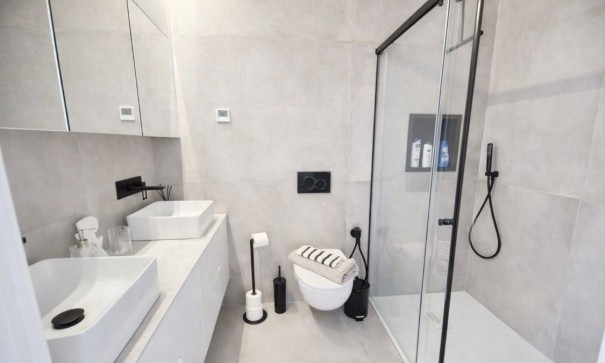 Herverkoop - Halfvrijstaande villa -
Santiago de La Ribera - Santiago de La Ribera - Town