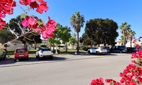 Herverkoop - Stadswoning -
Ciudad Quesada - Rojales - Doña Pepa