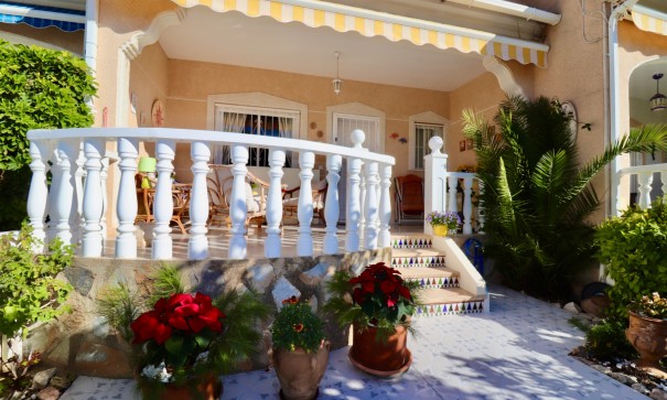 Herverkoop - Stadswoning -
Ciudad Quesada - Rojales - Doña Pepa