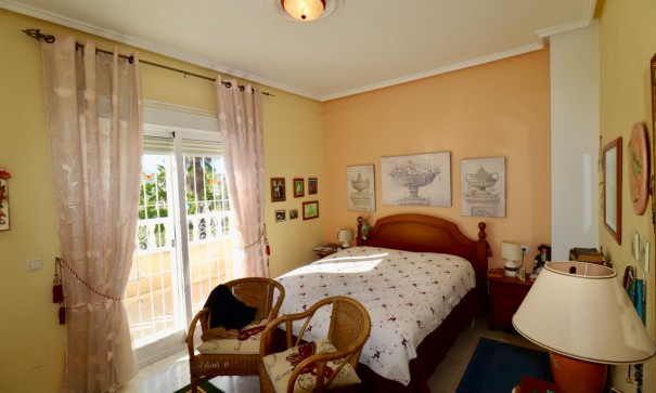 Herverkoop - Stadswoning -
Ciudad Quesada - Rojales - Doña Pepa