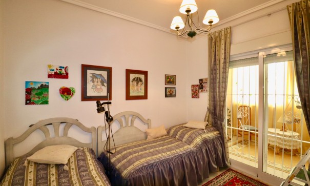 Herverkoop - Stadswoning -
Ciudad Quesada - Rojales - Doña Pepa