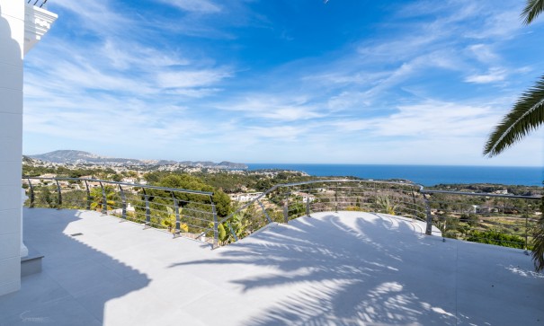 Herverkoop - Vrijstaande Villa -
Benissa - Benisa