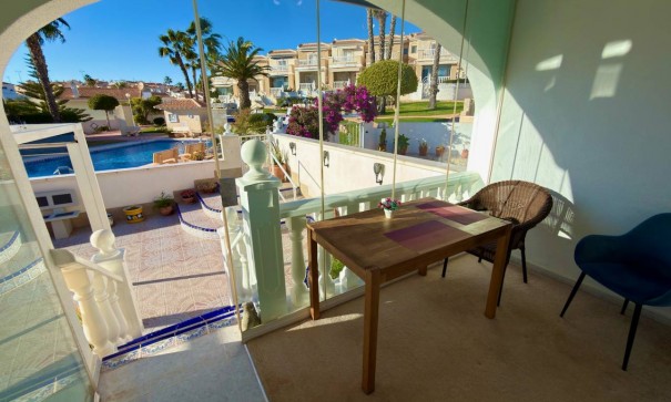 Herverkoop - Vrijstaande Villa -
Ciudad Quesada - Rojales - La Fiesta